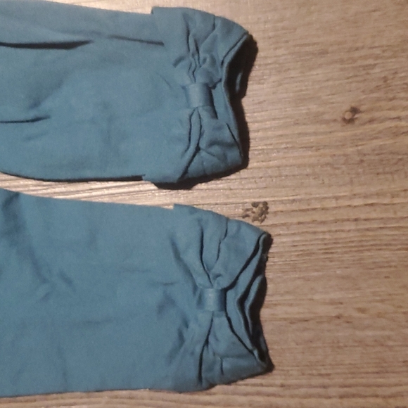 💚 Carter's | Toddler Girl Shirt and Leggings Outfit | 24 M | Butterflies - Picture 4 of 6